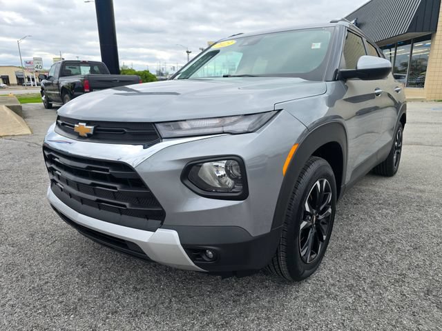 Used 2023 Chevrolet TrailBlazer LT FWD image 7