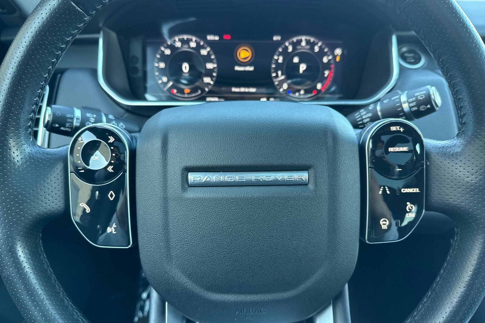 Used 2019 Land Rover Range Rover Sport HSE image 26