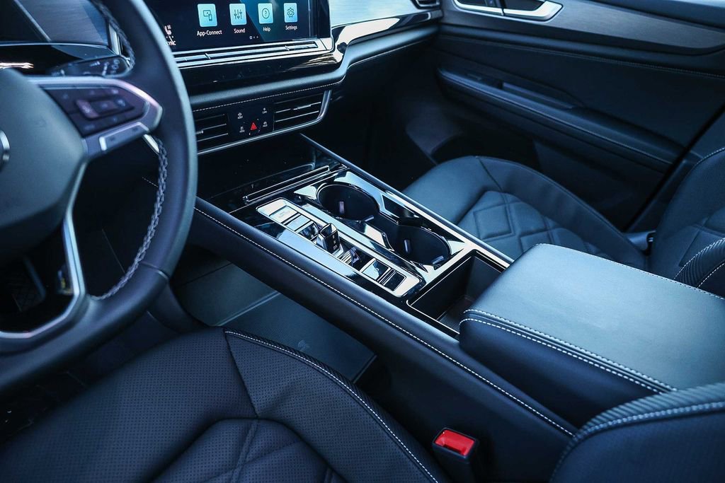 New 2026 Volkswagen Atlas Cross Sport SE image 31