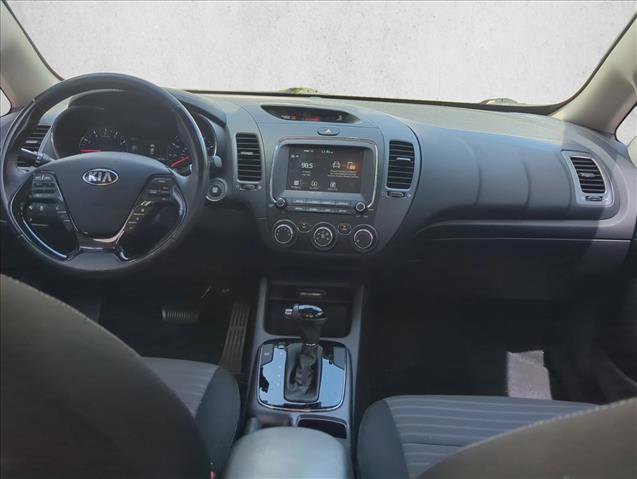 Used 2018 Kia Forte S w/ S Technology Plus Package image 19