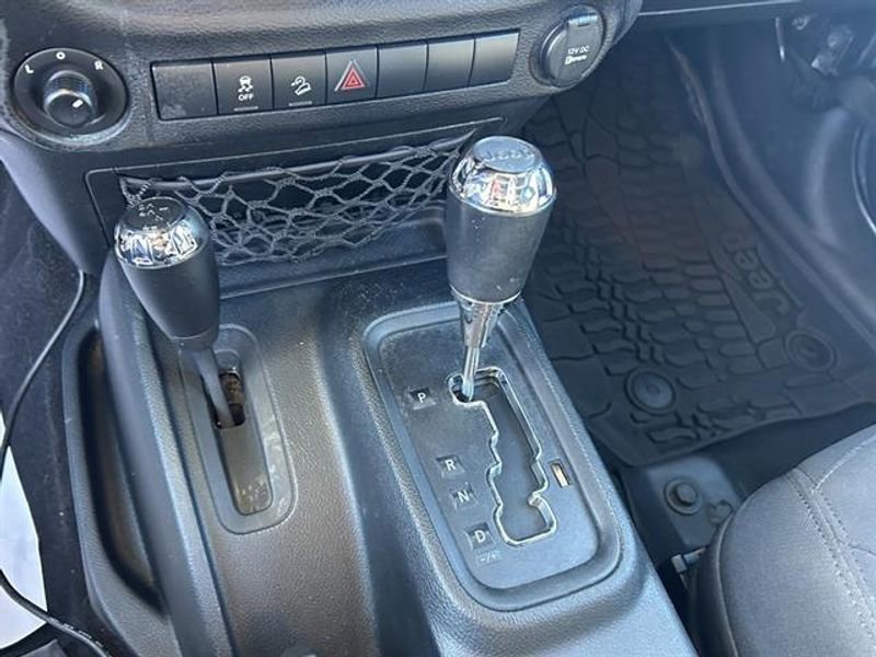 Used 2017 Jeep Wrangler Unlimited Sport w/ Quick Order Package 24S image 16