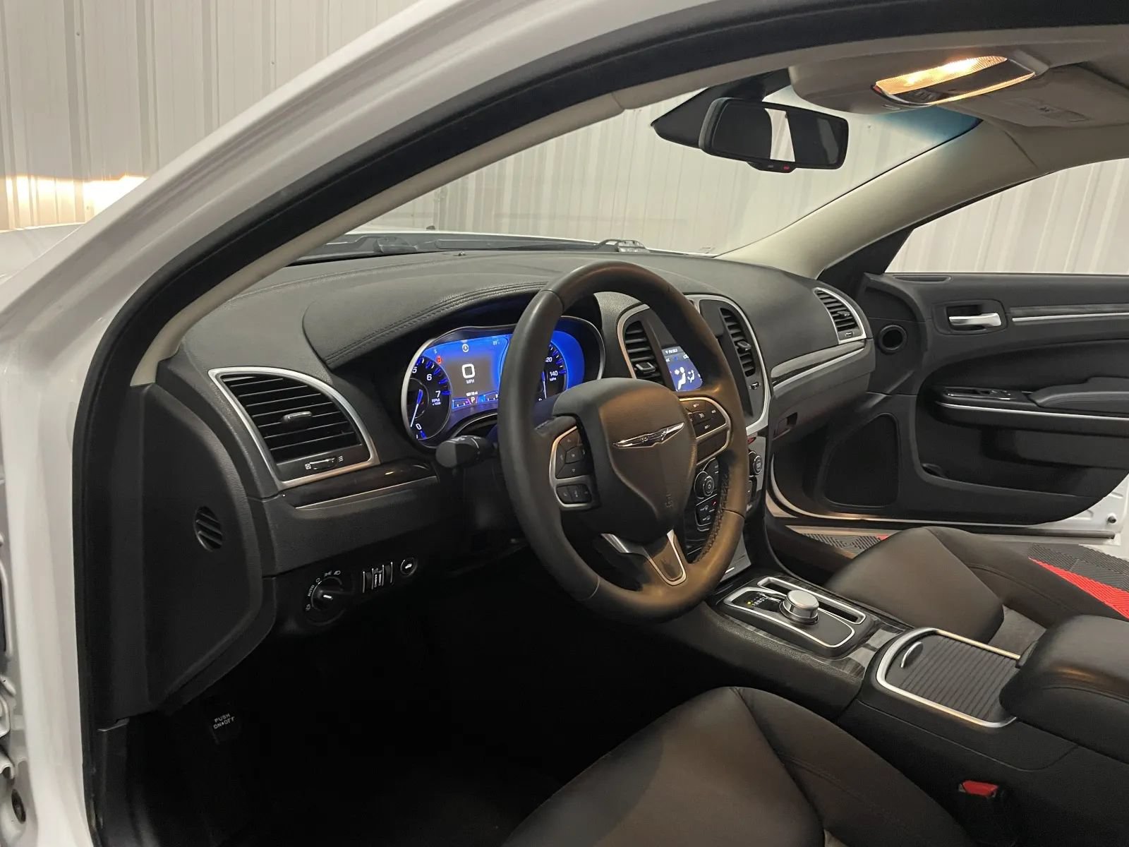 Used 2022 Chrysler 300 Touring AWD/4WD image 35