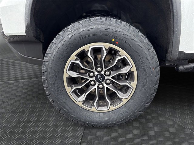 Used 2022 Chevrolet Colorado ZR2 w/ LPO, Door Decal Package image 14