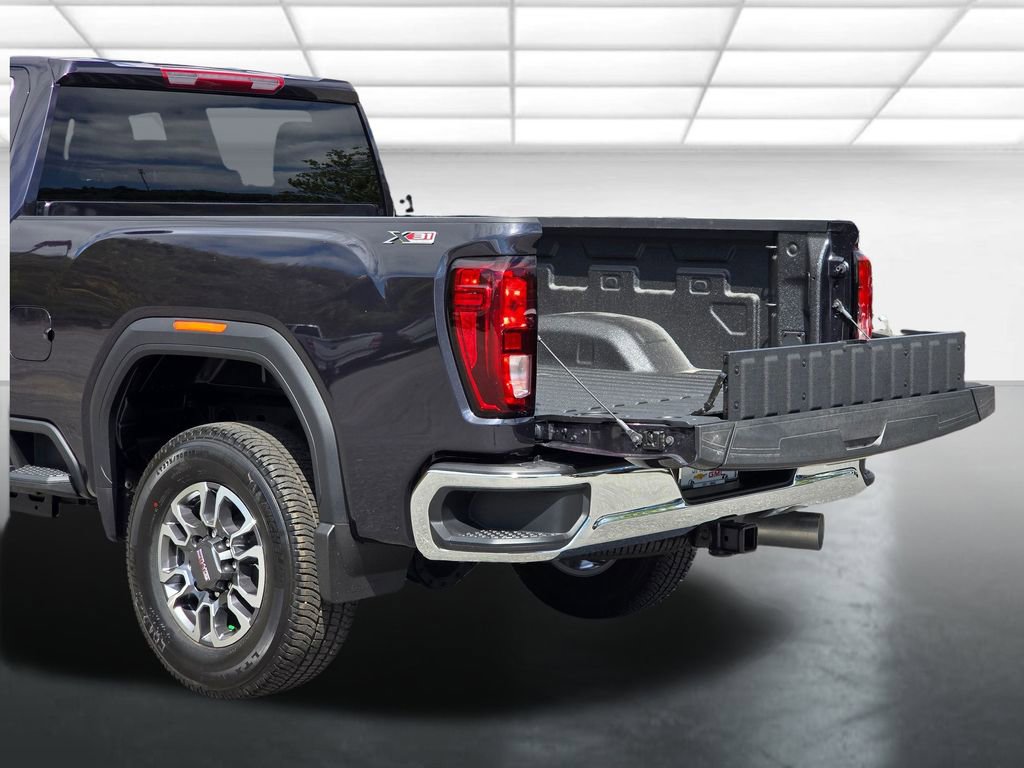 New 2026 GMC Sierra 2500 SLE w/ SLE Value Package; AWD/4WD image 15