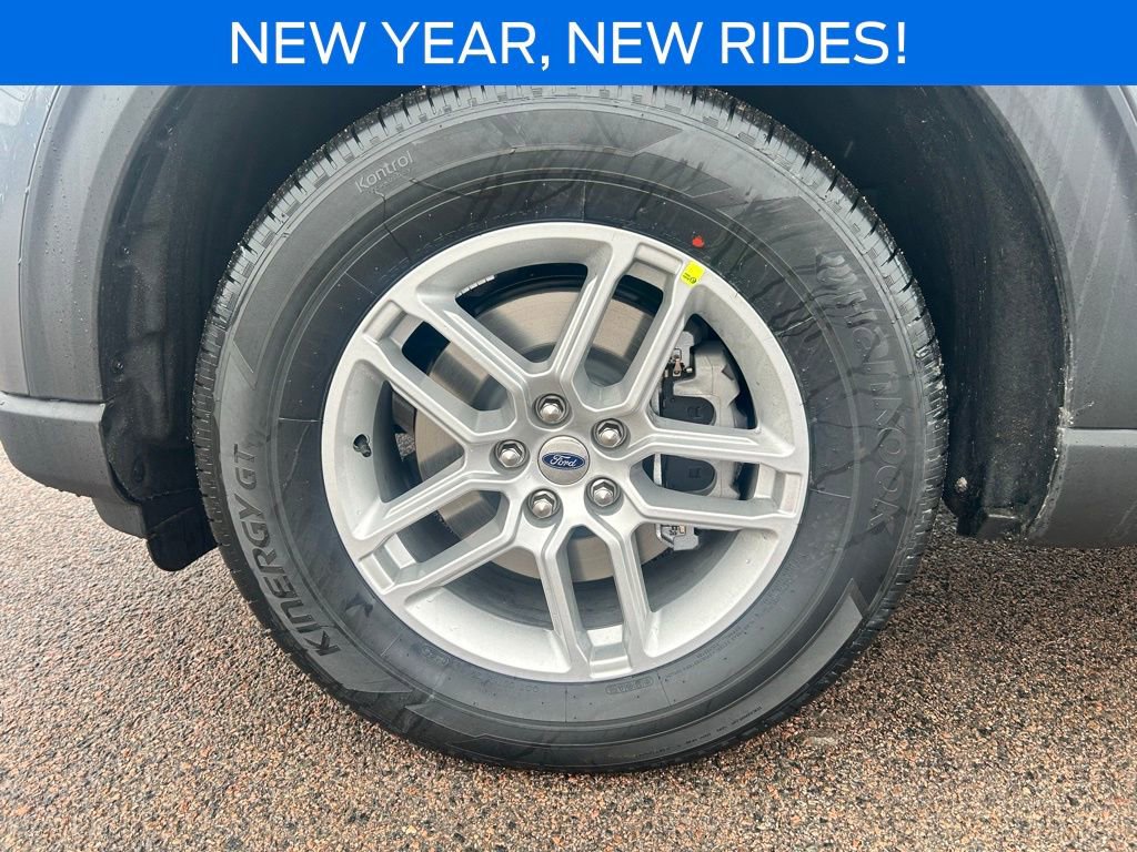 New 2026 Ford Explorer Active image 43