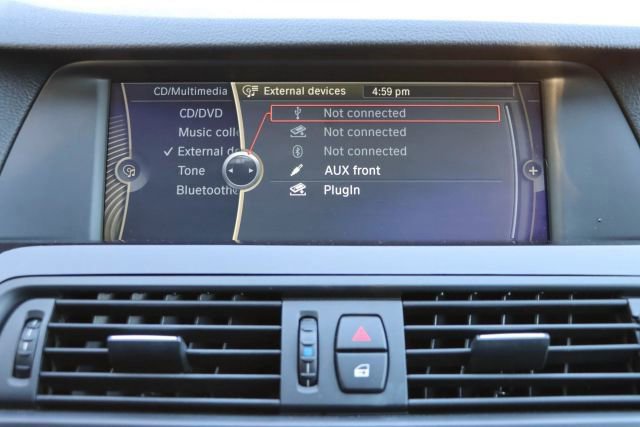 Used 2011 BMW 535i 535i image 36