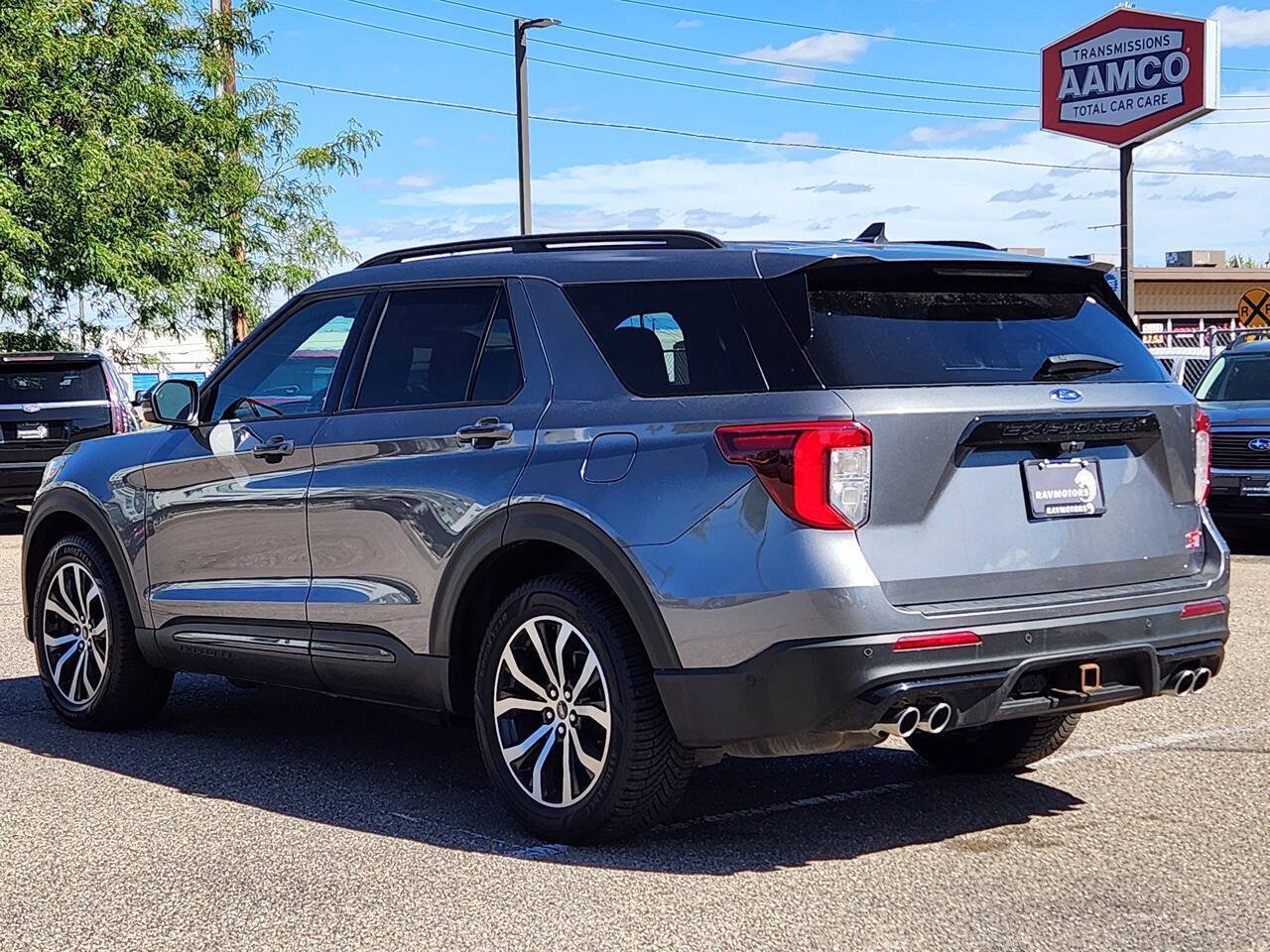Used 2021 Ford Explorer ST w/ Equipment Group 401A AWD/4WD image 8