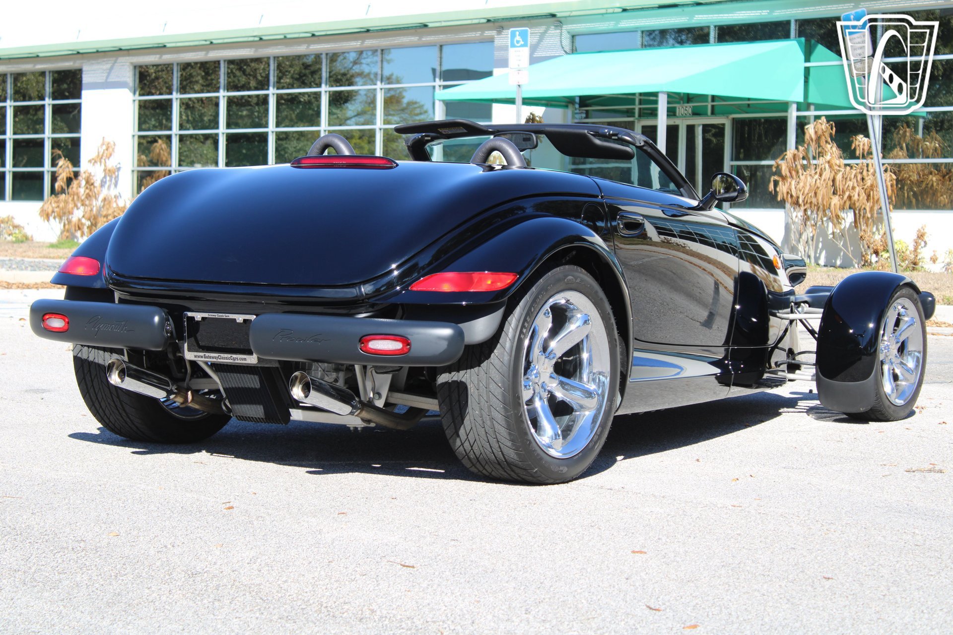 Used 2000 Plymouth Prowler RWD image 9