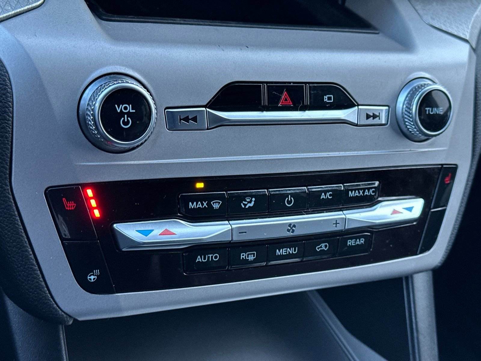 Used 2023 Ford Explorer Timberline w/ Timberline Technology Package image 21