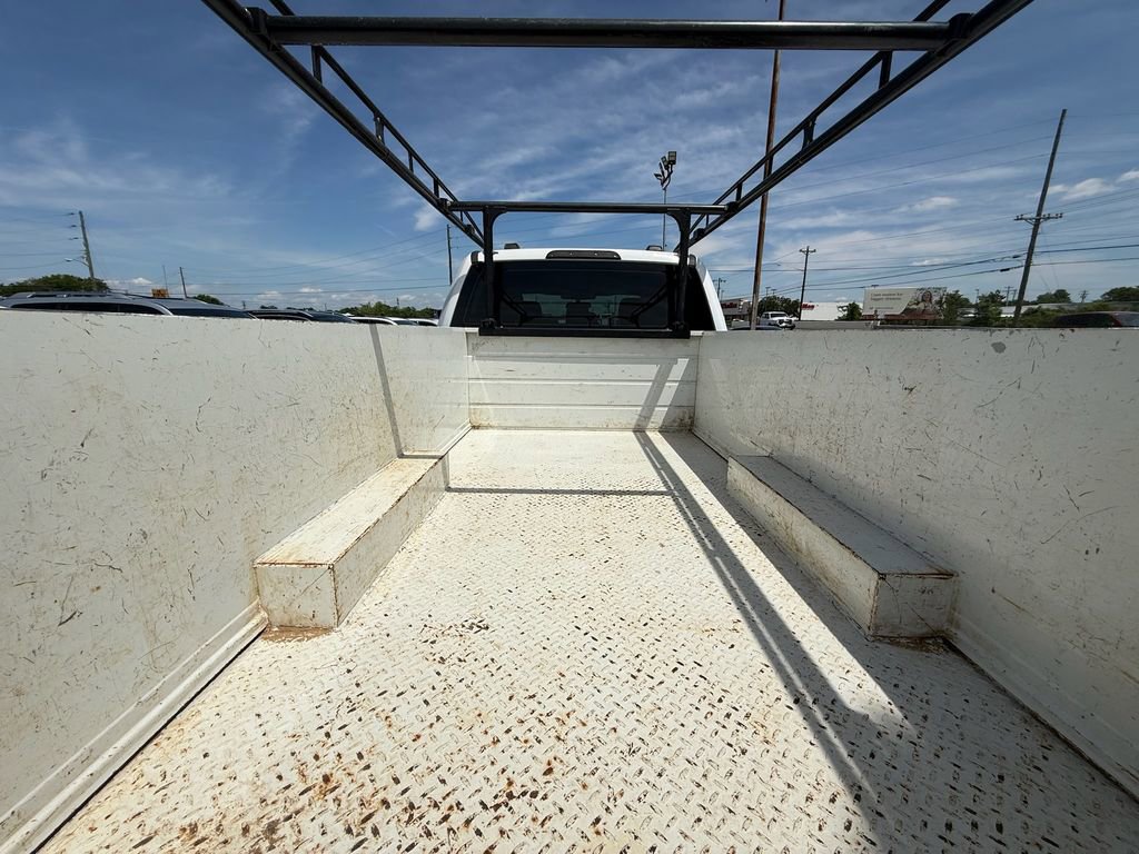 Used 2021 Ford F350 XL w/ Power Equipment Group RWD image 5