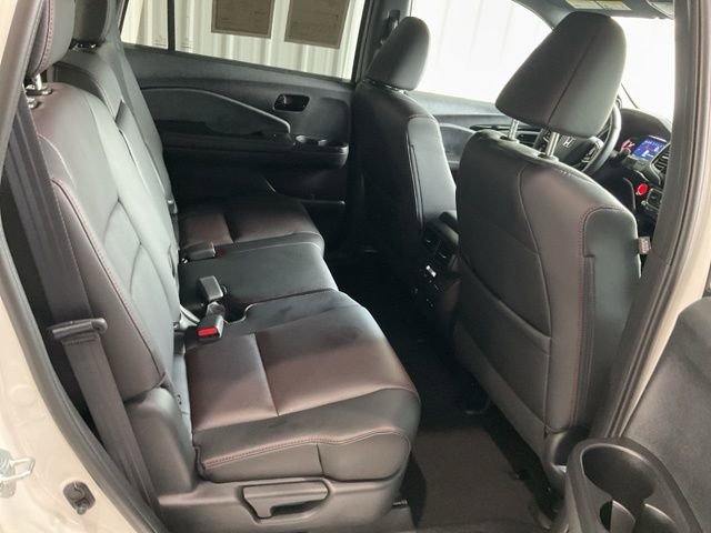 Certified 2025 Honda Passport Black Edition image 27