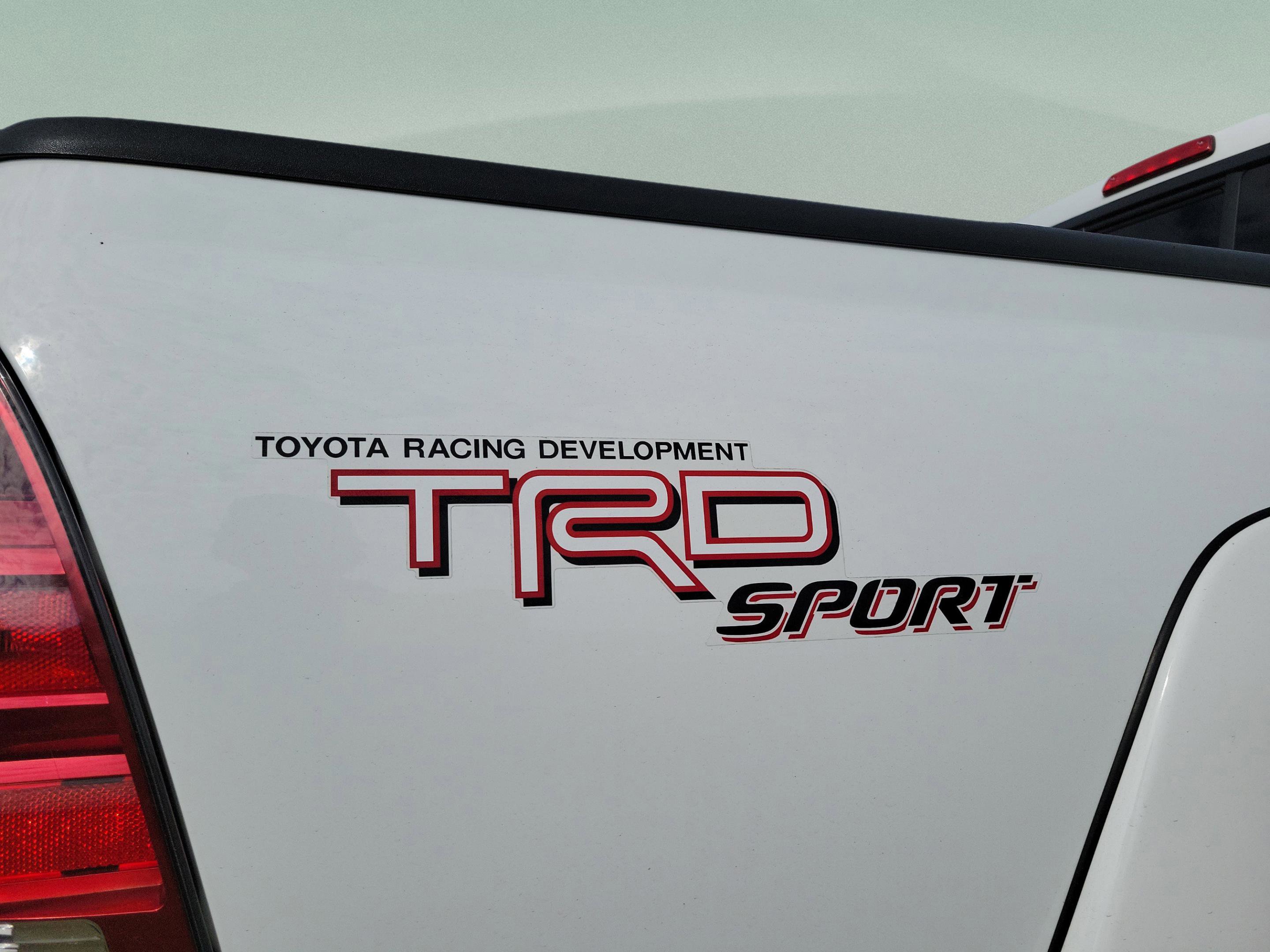 Used 2011 Toyota Tacoma PreRunner image 22