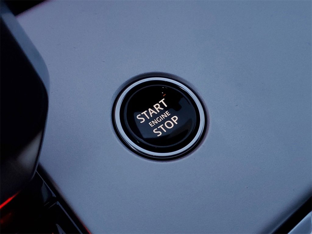 New 2025 Land Rover Range Rover SE image 19