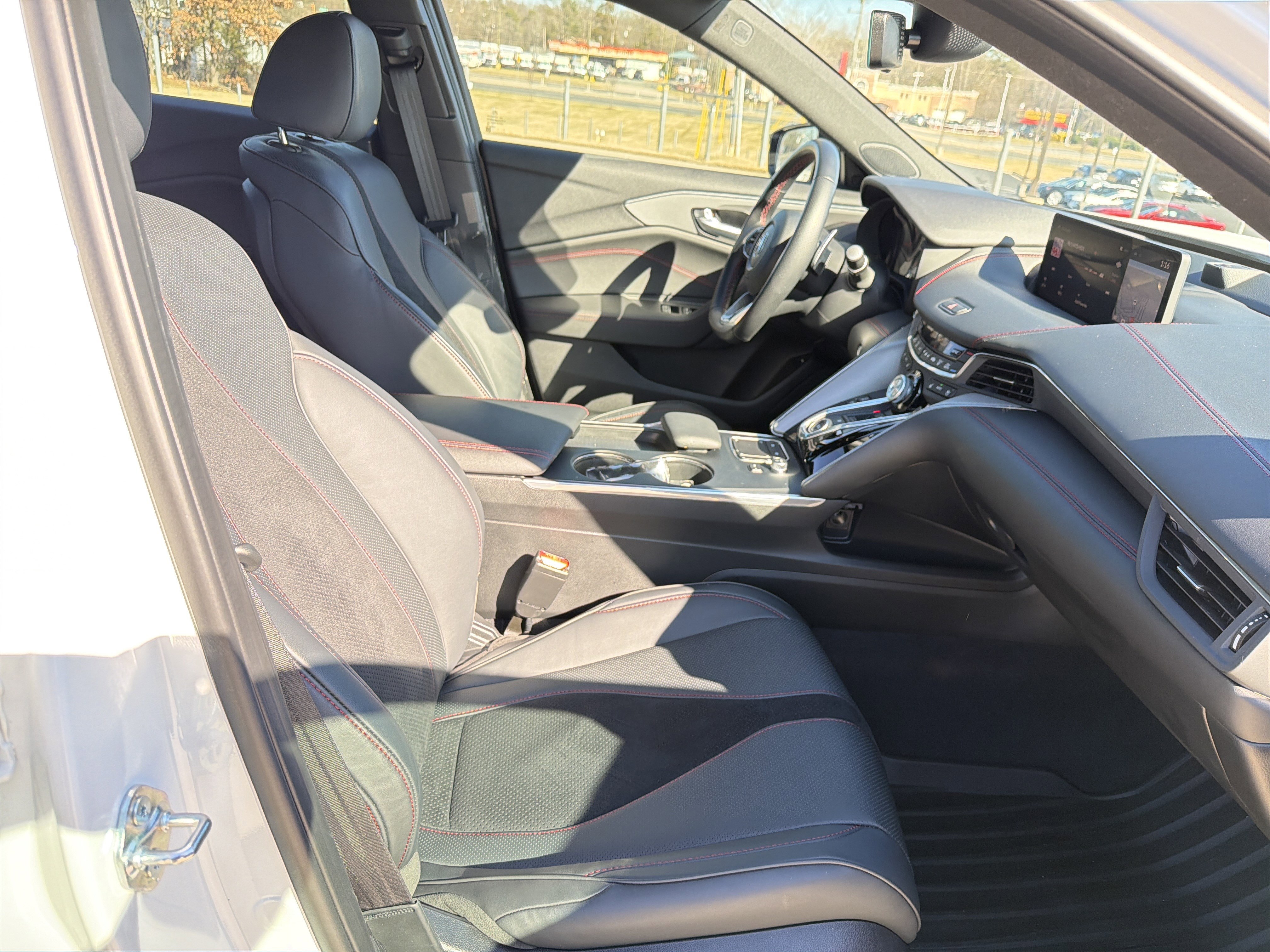 Certified 2025 Acura TLX SH-AWD w/ A-SPEC Pkg image 33