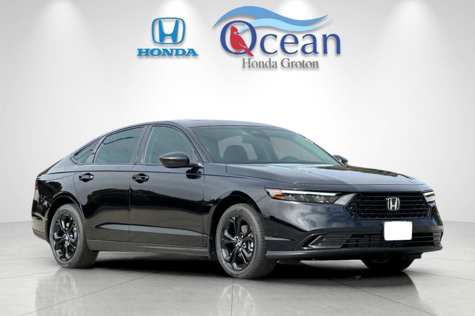 Used 2025 Honda Accord SE image 7