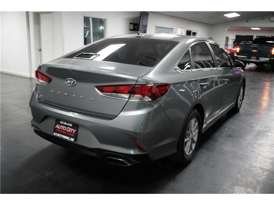 Used 2018 Hyundai Sonata SE w/ Cargo Package image 7