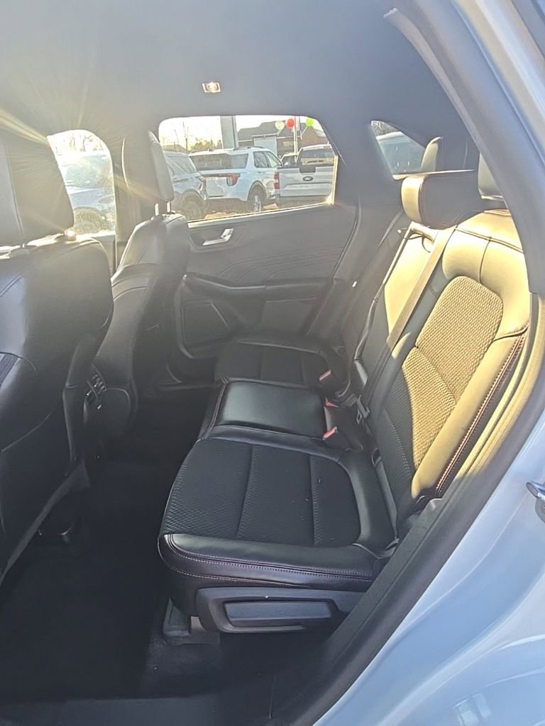 Used 2025 Ford Escape ST-Line Select image 8