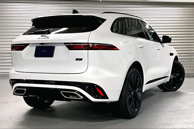 New 2026 Jaguar F-PACE R-Dynamic S image 4