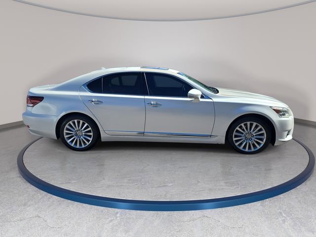 Used 2014 Lexus LS 460 AWD w/ Comfort Package image 5