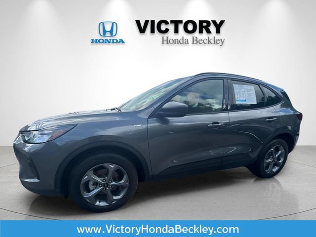 Used 2025 Ford Escape ST-Line
