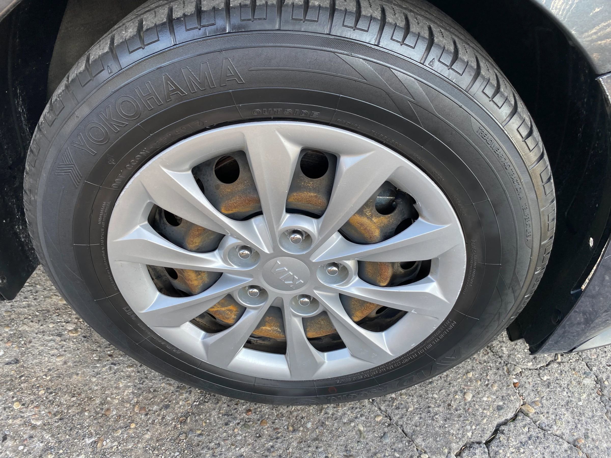 Used 2020 Kia Forte Sedan image 25