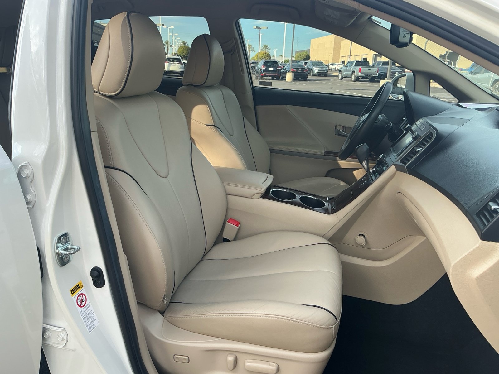Used 2013 Toyota Venza XLE FWD image 19