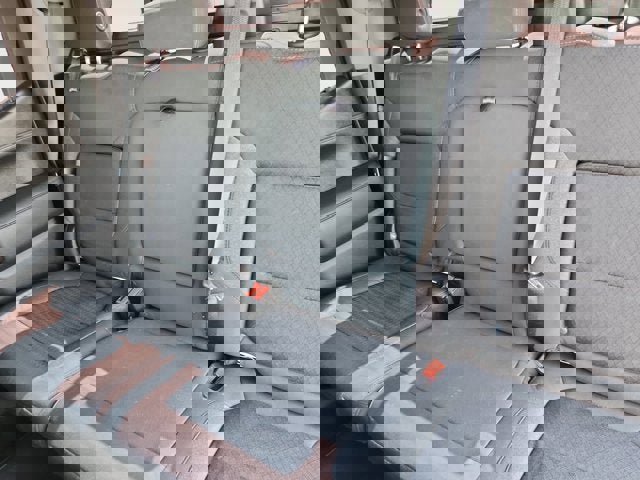 Used 2021 GMC Sierra 1500 Elevation image 13