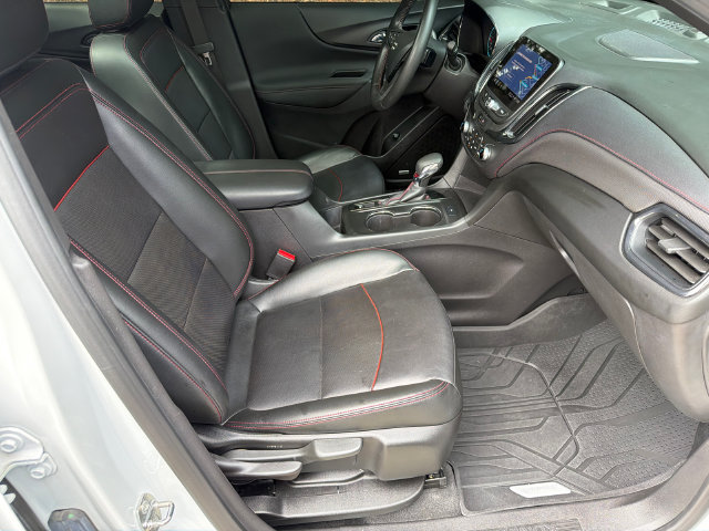 Used 2022 Chevrolet Equinox RS w/ RS Leather Package FWD image 15