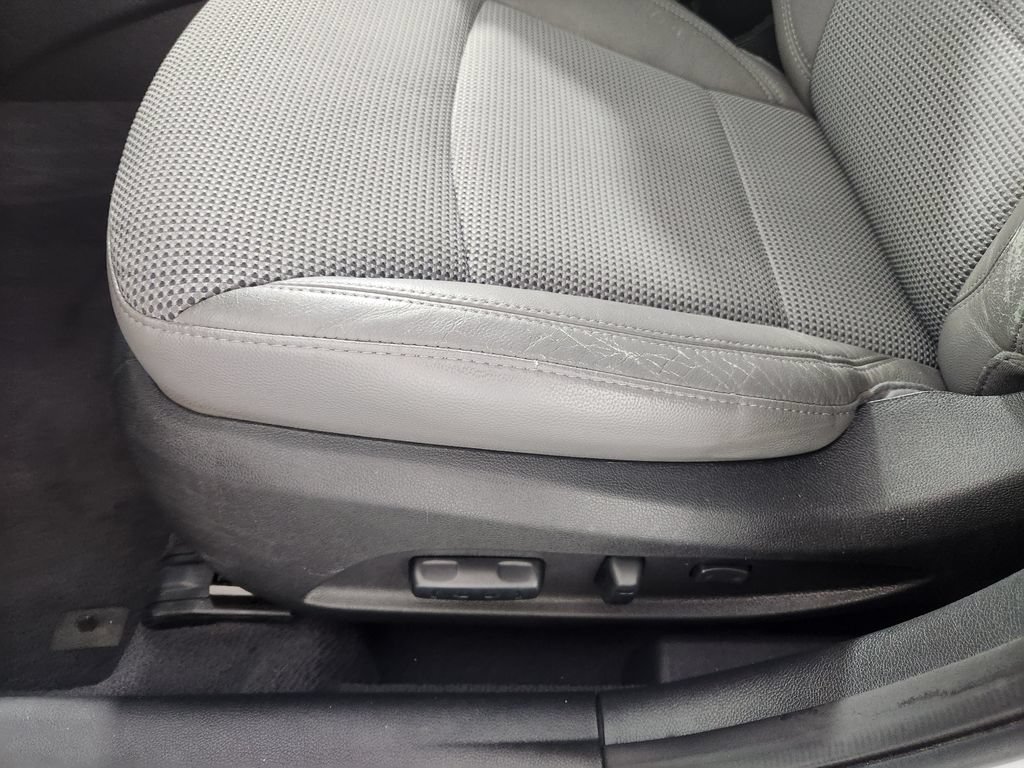 Used 2013 Hyundai Sonata SE w/ Navigation & Sunroof Pkg FWD image 13