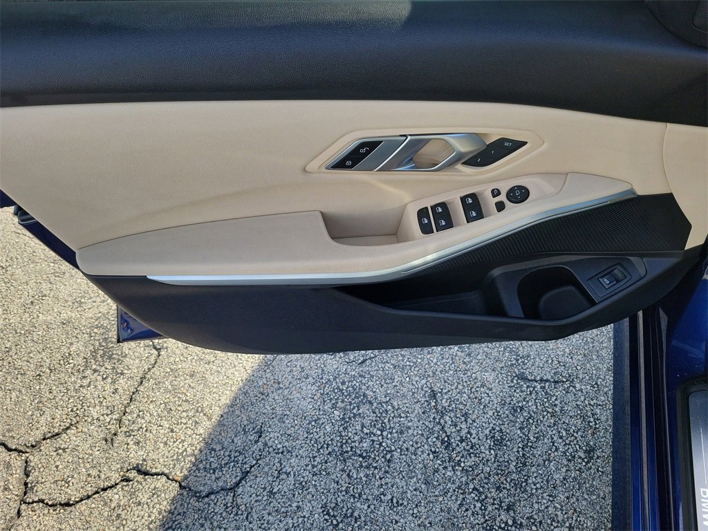 Used 2020 BMW 330i Sedan w/ Convenience Package image 13