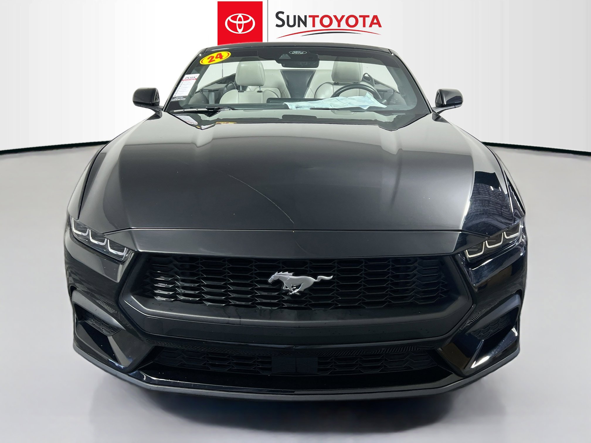 Used 2024 Ford Mustang Premium RWD image 41