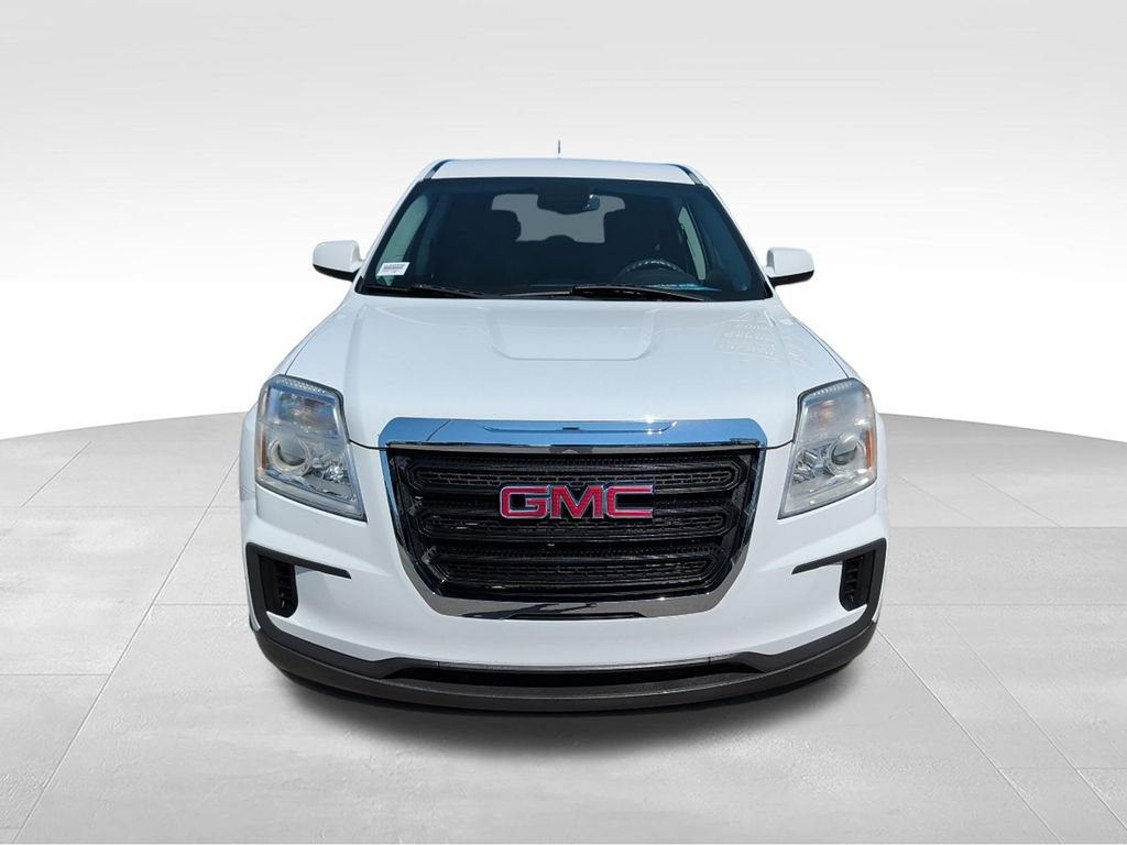 Used 2017 GMC Terrain SLE FWD image 2