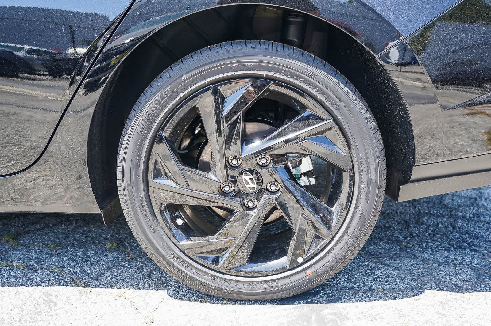 New 2026 Hyundai Elantra N Line FWD image 9