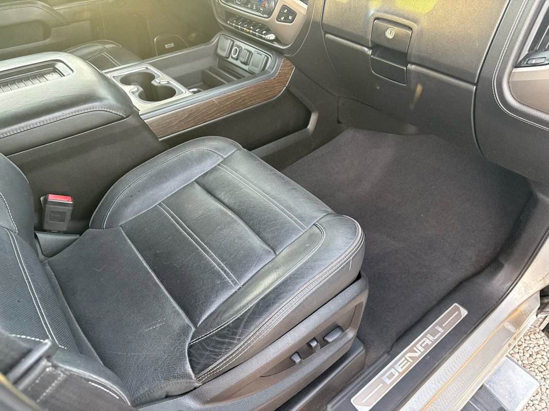 Used 2019 GMC Sierra 3500 Denali w/ Duramax Plus Package image 14