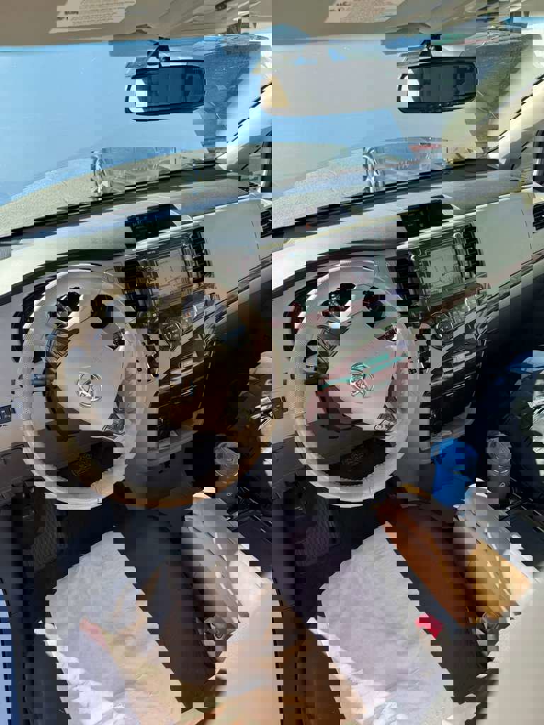 Used 2012 Toyota Sienna XLE w/ XLE Navigation Pkg image 3