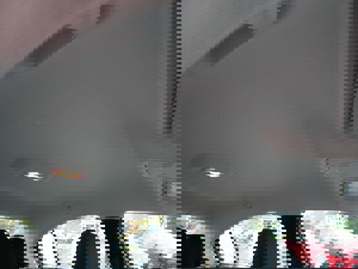 Used 2017 Chevrolet Cruze LT w/ Convenience Package image 18