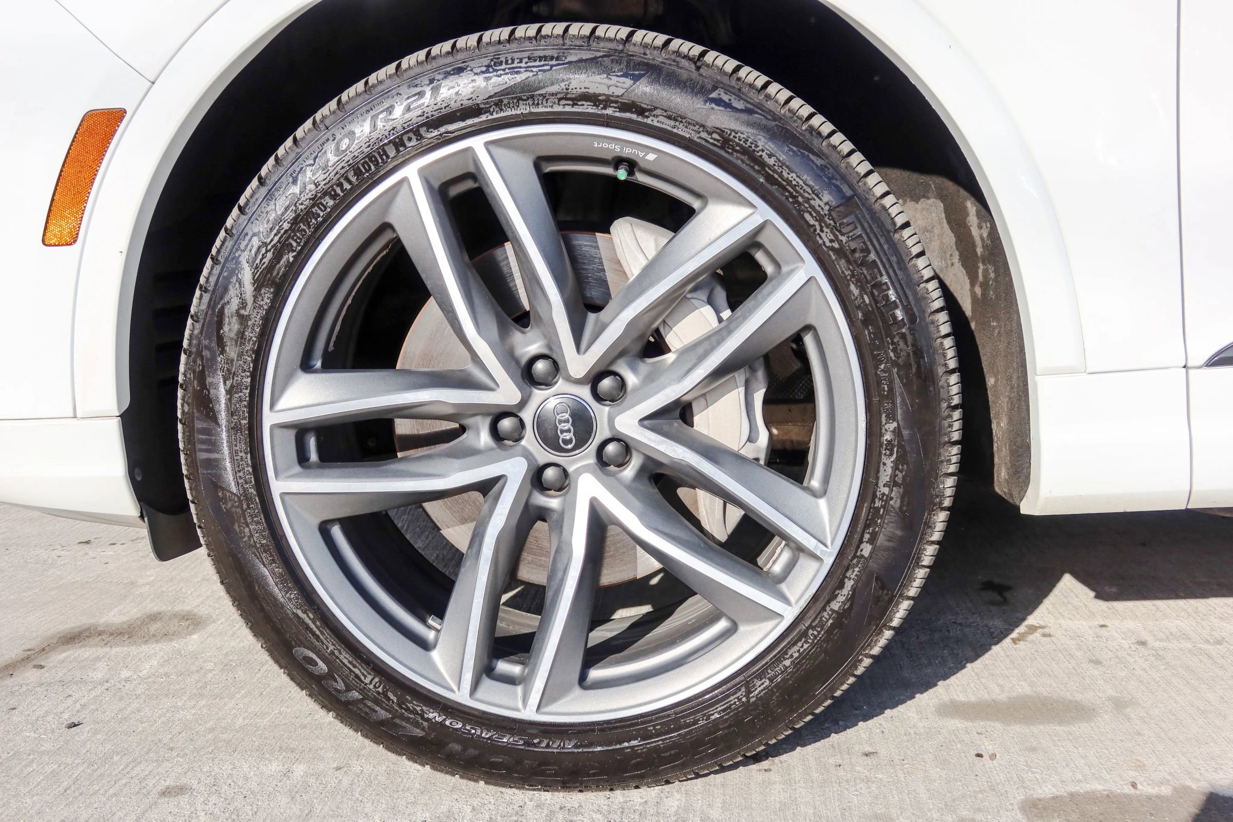 Used 2018 Audi Q7 3.0T Prestige w/ Prestige Package image 39