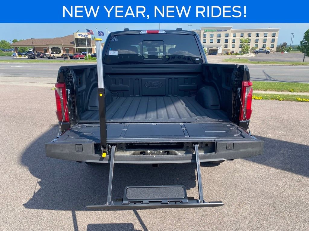 New 2025 Ford F150 XLT w/ Equipment Group 302A MID image 11