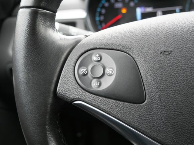 Used 2017 Chevrolet Impala LT image 19