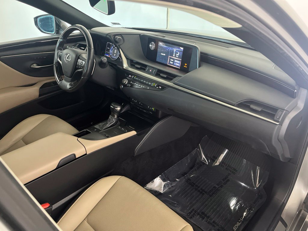 Used 2021 Lexus ES 250 w/ Premium Package AWD/4WD image 22
