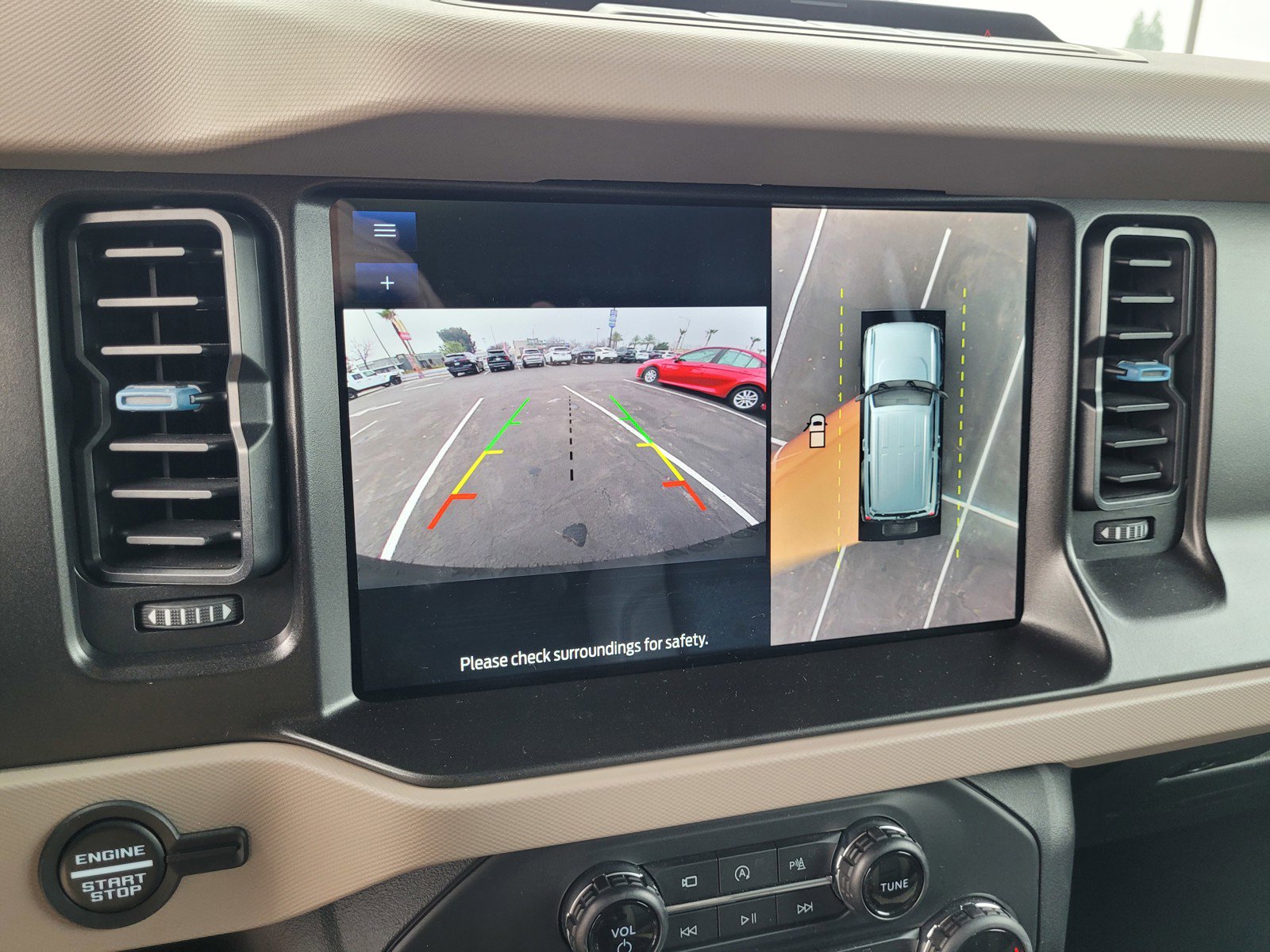 Used 2022 Ford Bronco Wildtrak image 17