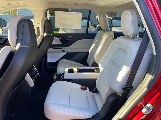 New 2026 Lincoln Aviator Reserve image 7