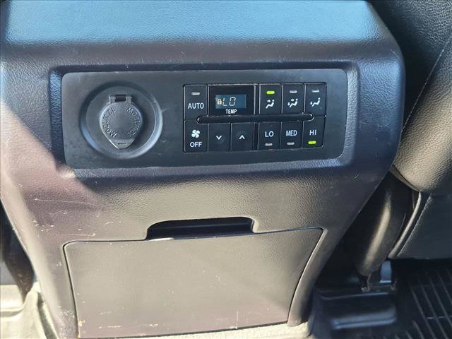 Used 2019 Toyota Sequoia TRD Sport w/ TRD Sport Premium Package AWD/4WD image 16