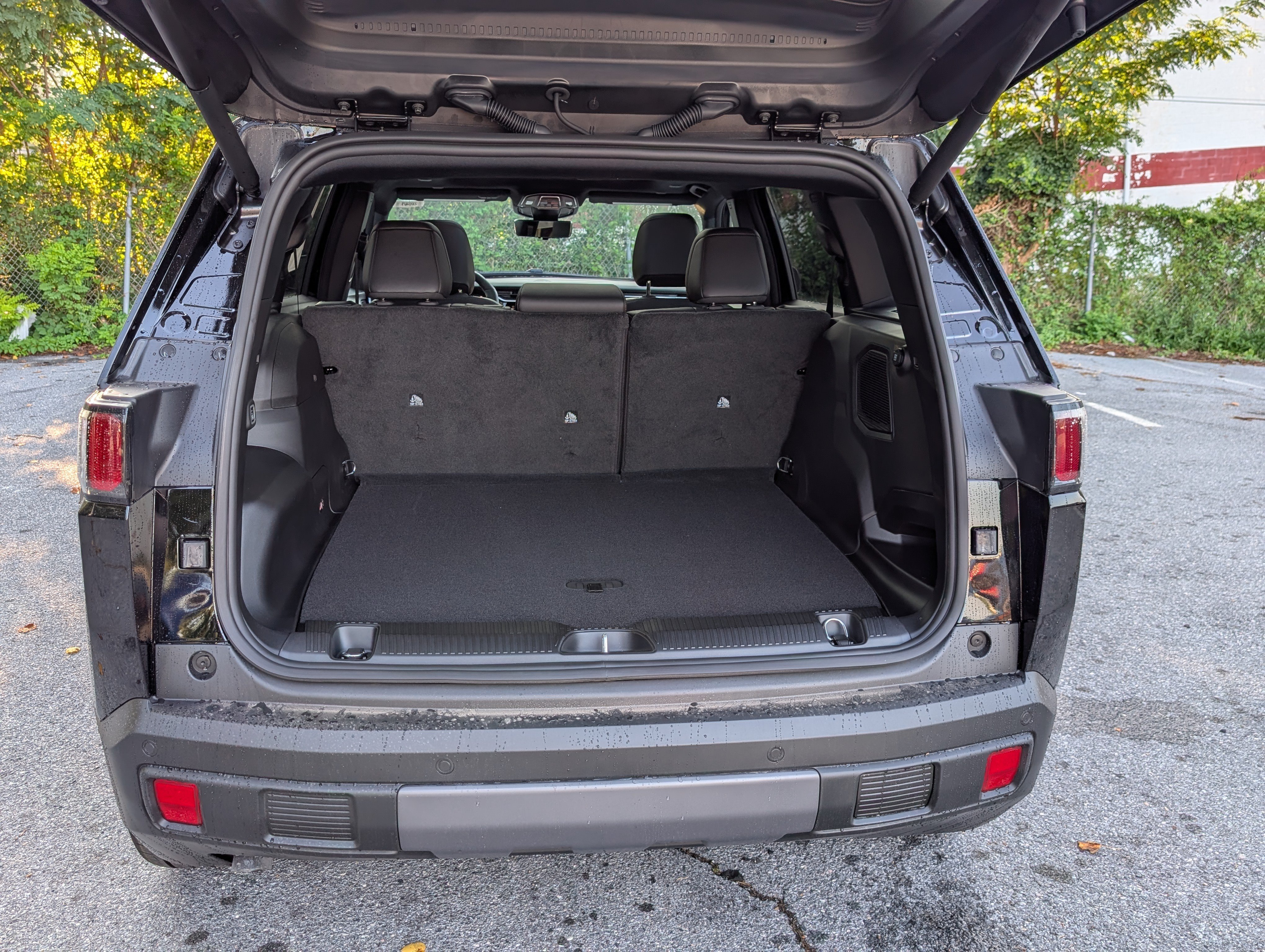 New 2026 Jeep Cherokee Overland w/ Advanced Pro Tech Group AWD/4WD image 12
