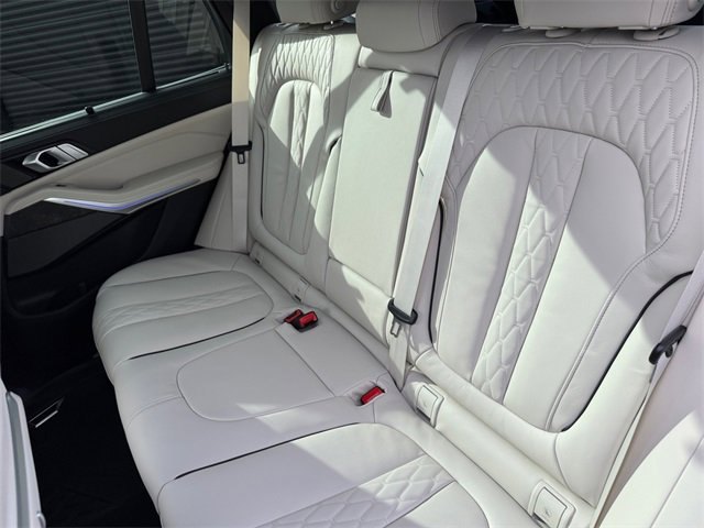 New 2026 BMW X5 xDrive40i w/ Executive Package image 23