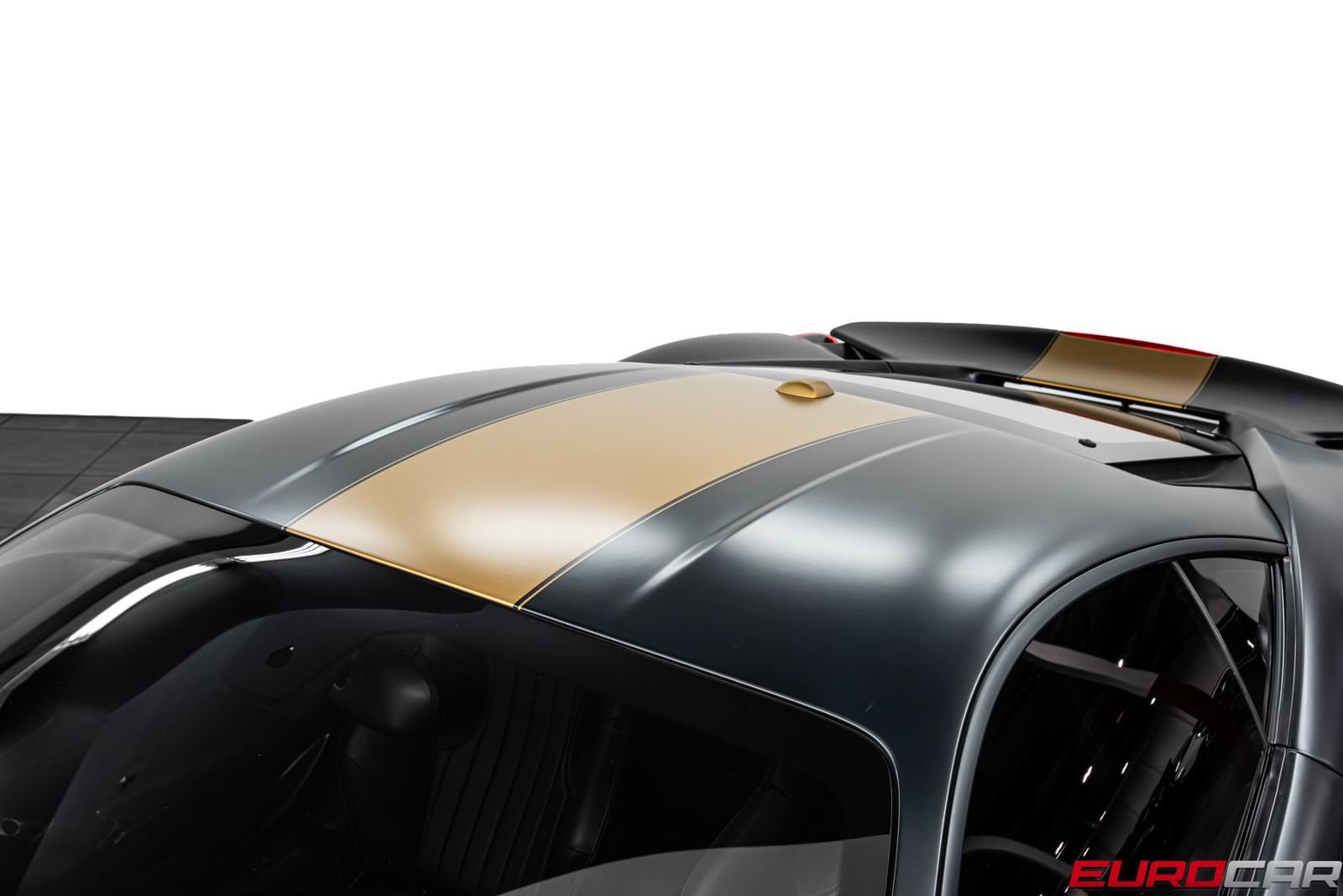 Used 2020 Ferrari 488 Pista Coupe RWD image 19