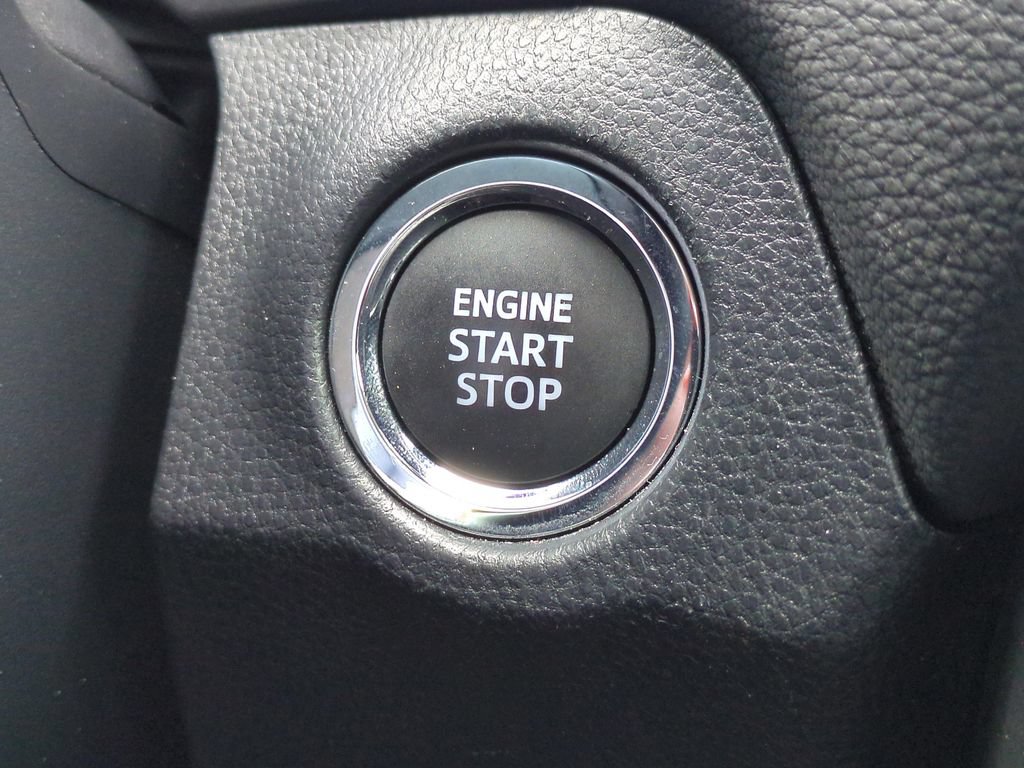 Used 2023 Toyota RAV4 XLE FWD image 22