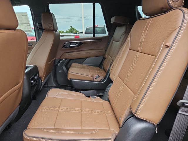 New 2026 Chevrolet Tahoe High Country w/ Sun And Tow Package AWD/4WD image 10