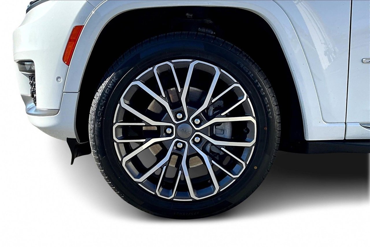 Certified 2023 Jeep Grand Cherokee L Summit image 33