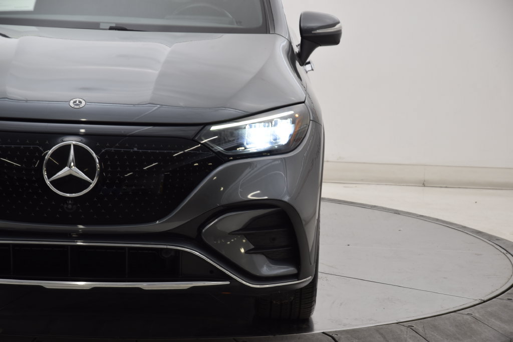 Used 2024 Mercedes-Benz EQE 350+ SUV image 10